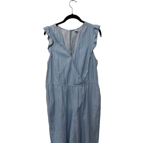 Old Navy Surplice Ruffle Cap Sleeve Cropped Cotton Chambray Jumpsuit Blue Sz XL - Picture 5 of 12